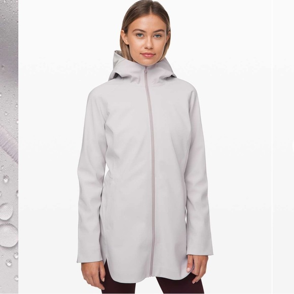 lululemon athletica Jackets & Blazers - Lululemon • Glyde Along Softshell Rain Jacket• Size 10